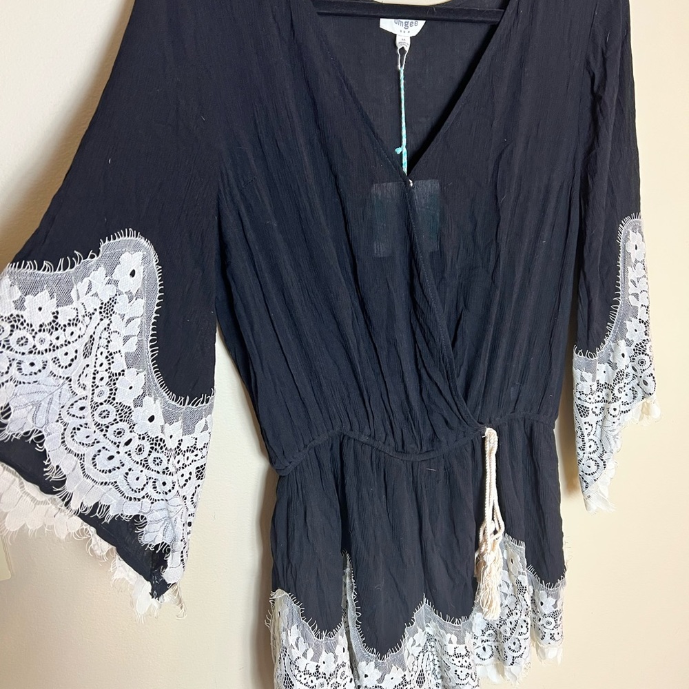 UMGEE Black Romper w White Lace Trim! NWT Size Medium